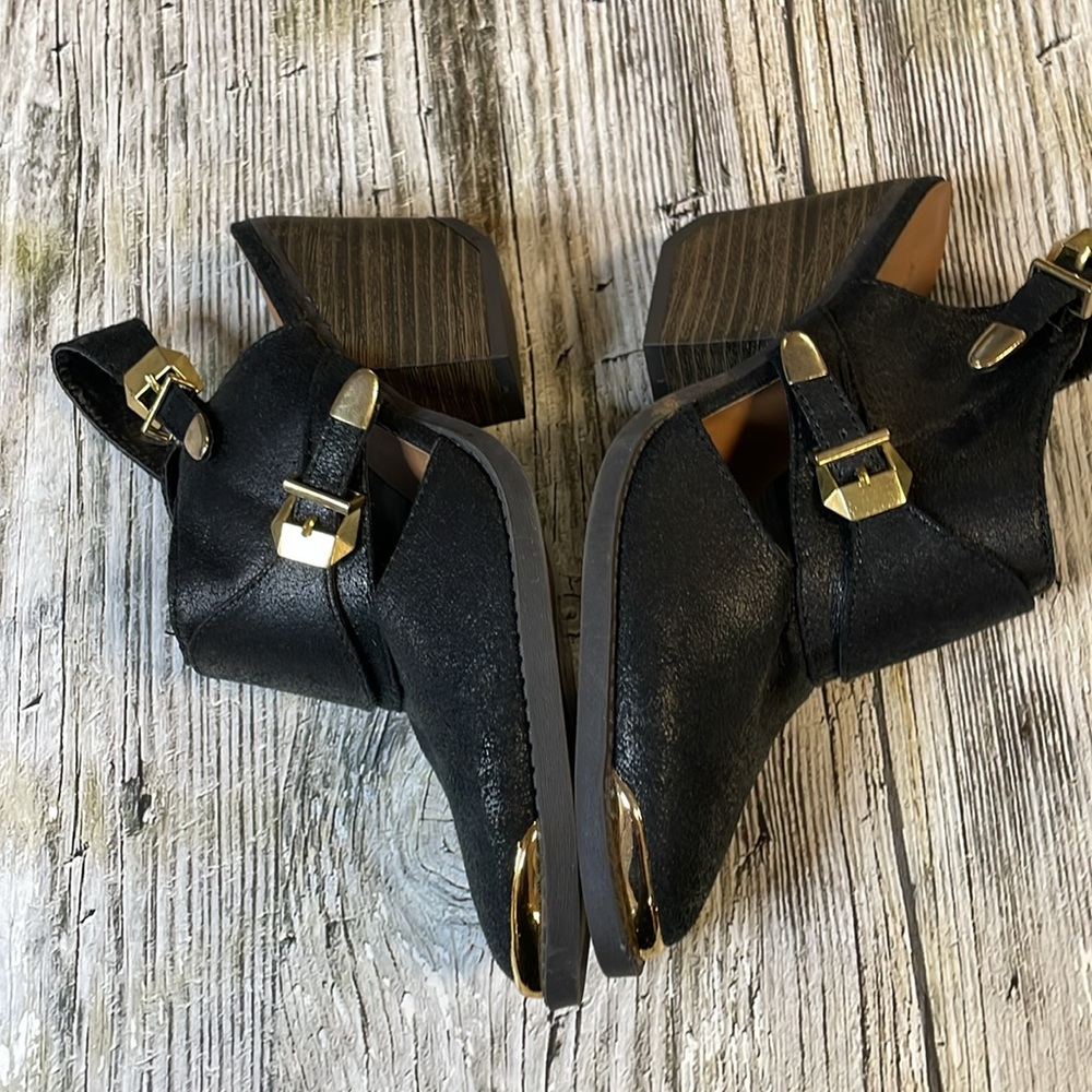 Nwt Qupid Heel Booties Size 5.5 - image 5